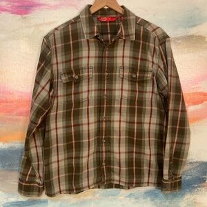 🔥EC🔥Eastern Mountain Sports 100% Cotton Plaid Flannel Button Up Shirt.
